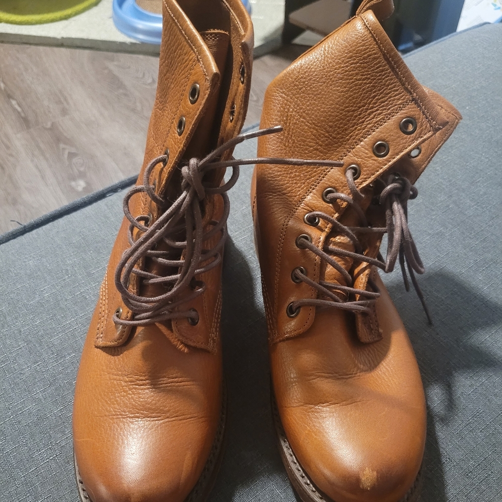 Frye Combat Boots Women's 8